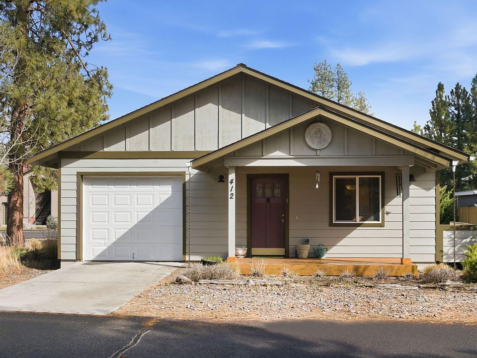 1st image of 412 N Desert Rose Loop