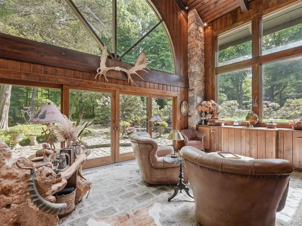 217 Trinity Pass, Pound Ridge, NY 10576