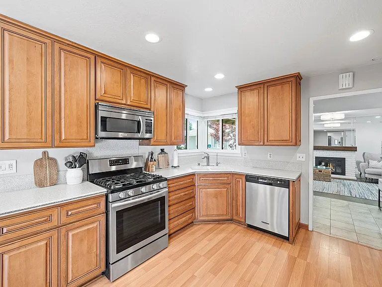 Kitchen overlooking the frontyard