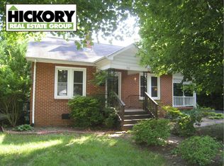 360 20th Ave NE, Hickory, NC 28601