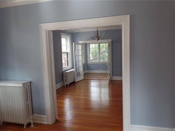 4th image of 709 Byrd Park Ct