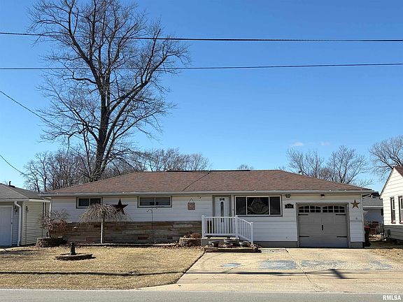 2nd image of 500 Ten Mile Creek Rd