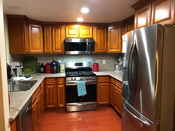 3rd image of 6706 Garber Ave