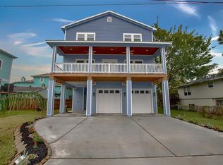 611 Pine Rd, Clear lake shores, TX 77565