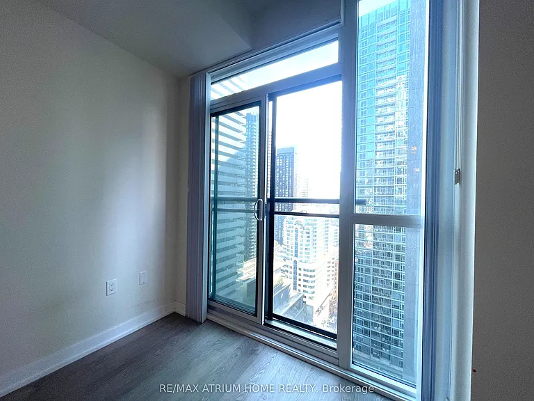 99 John St #2506 — Photo 12