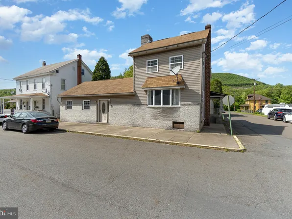 343 N 2nd St, Lykens, PA 17048