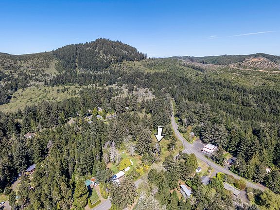 5th image of 6525 Otter Crest Loop