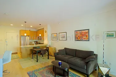 Rented by R New York