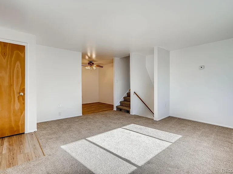 4820 Field Ct — Photo 2