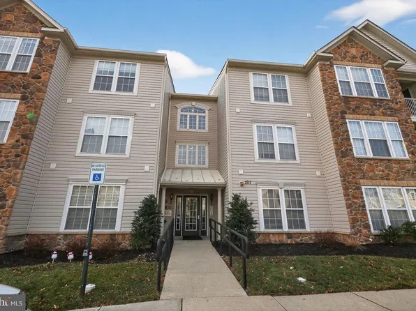 1511 Moore St Unit 301, Bristol, PA 19007