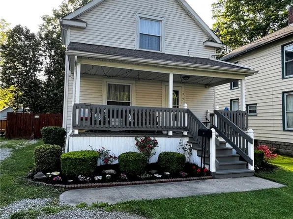 519 Day St, Ravenna, OH 44266