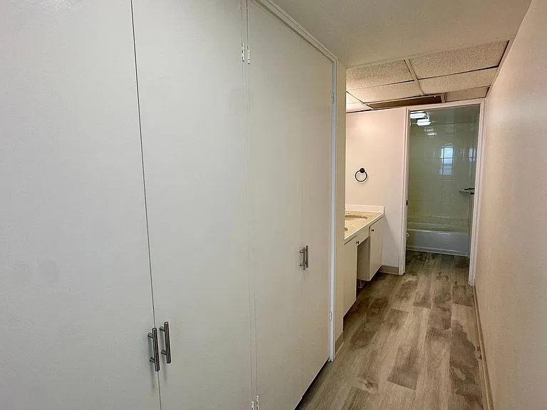 1600 Ala Moana Blvd #2506 — Photo 12