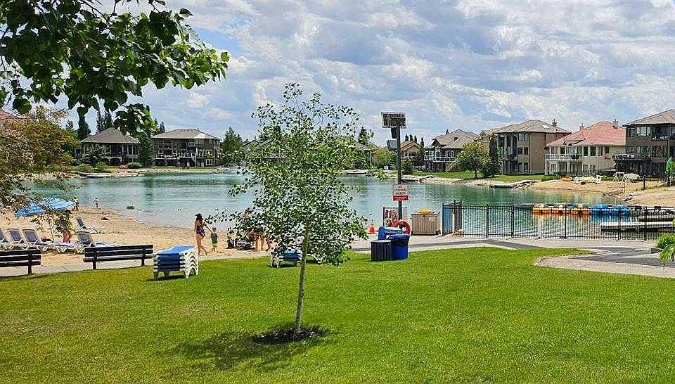 1st image of 950 NE Arbour Lake Rd NW #1318