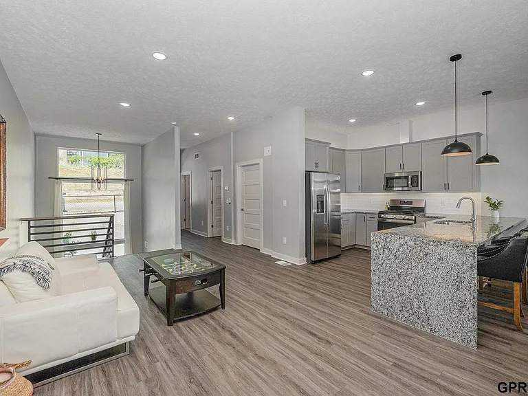 620 N 46th St — Photo 30