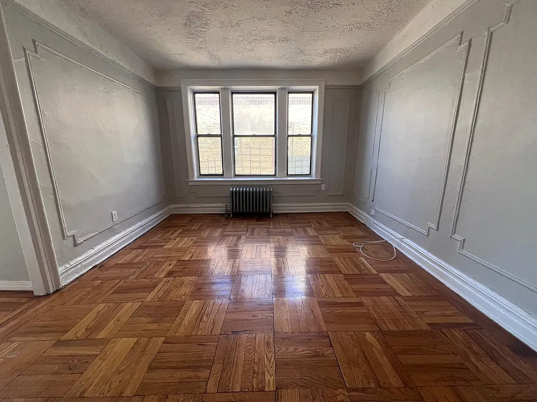 2965 Decatur Avenue 13A