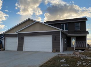2910 Butler St, Lincoln, ND 58504