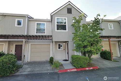 2957 142nd Pl SE #5 Photo 1