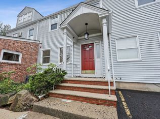 2-756 Cedar Ln #2, Teaneck, NJ 07666
