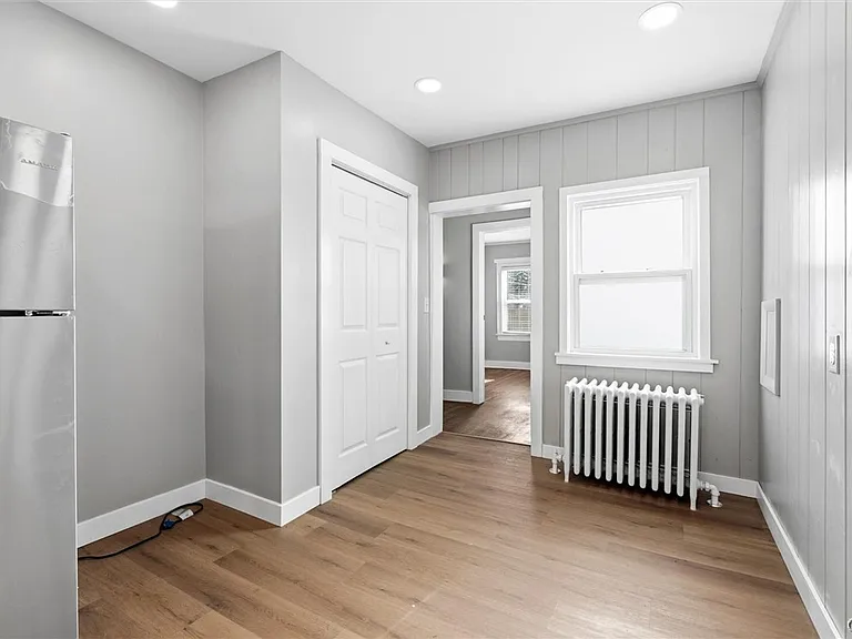 19 Camp St #1 — Photo 12