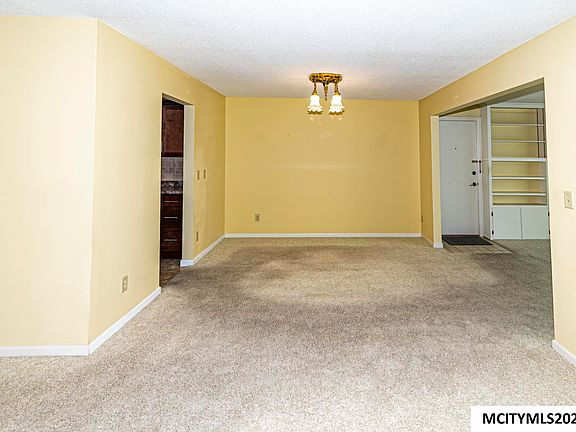 5th image of 507 S Tennessee Pl #B201