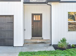 359 Pinkston Ct, Clarksville, TN 37040