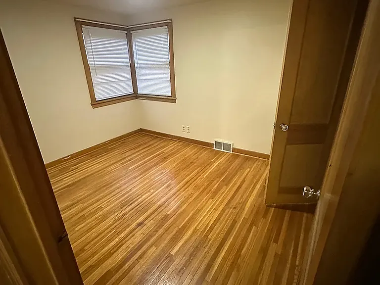 533 E Center St #2 — Photo 12