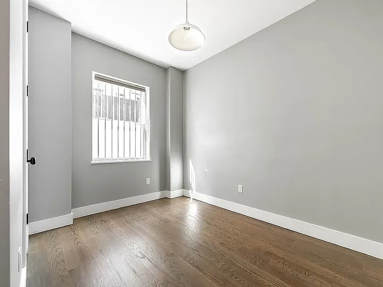 806 Saint Johns Pl #1B — Photo 9