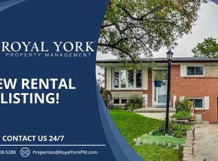 3645 Yuma Ct #3645, Mississauga, ON L4T2E9