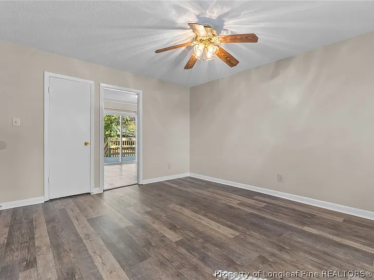 4418 Spinel Dr — Photo 8