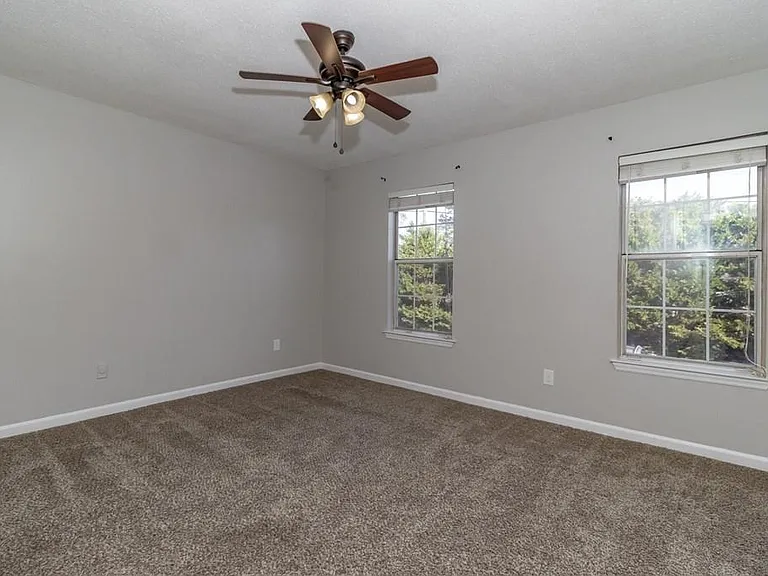 2018 Briar Ct — Photo 11
