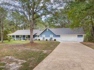 240 Hebron Hill Dr, Brandon, MS 39042