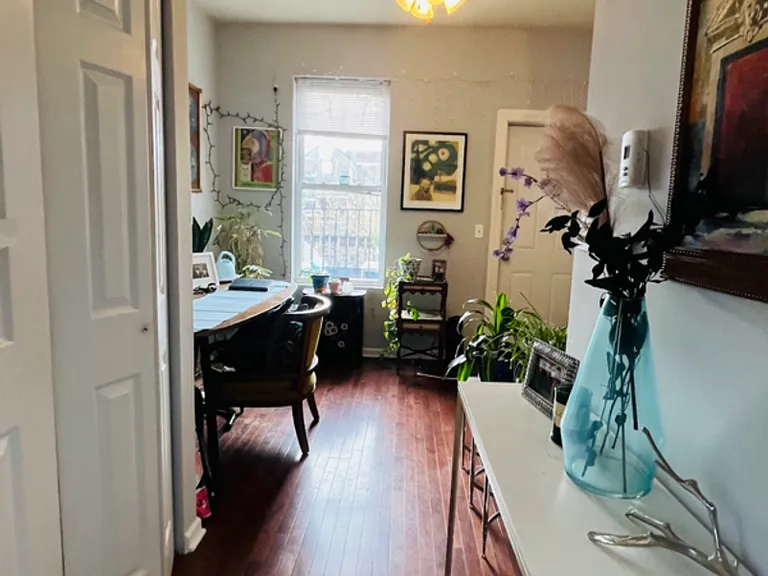 1402 N Greenview Ave #2R — Photo 8