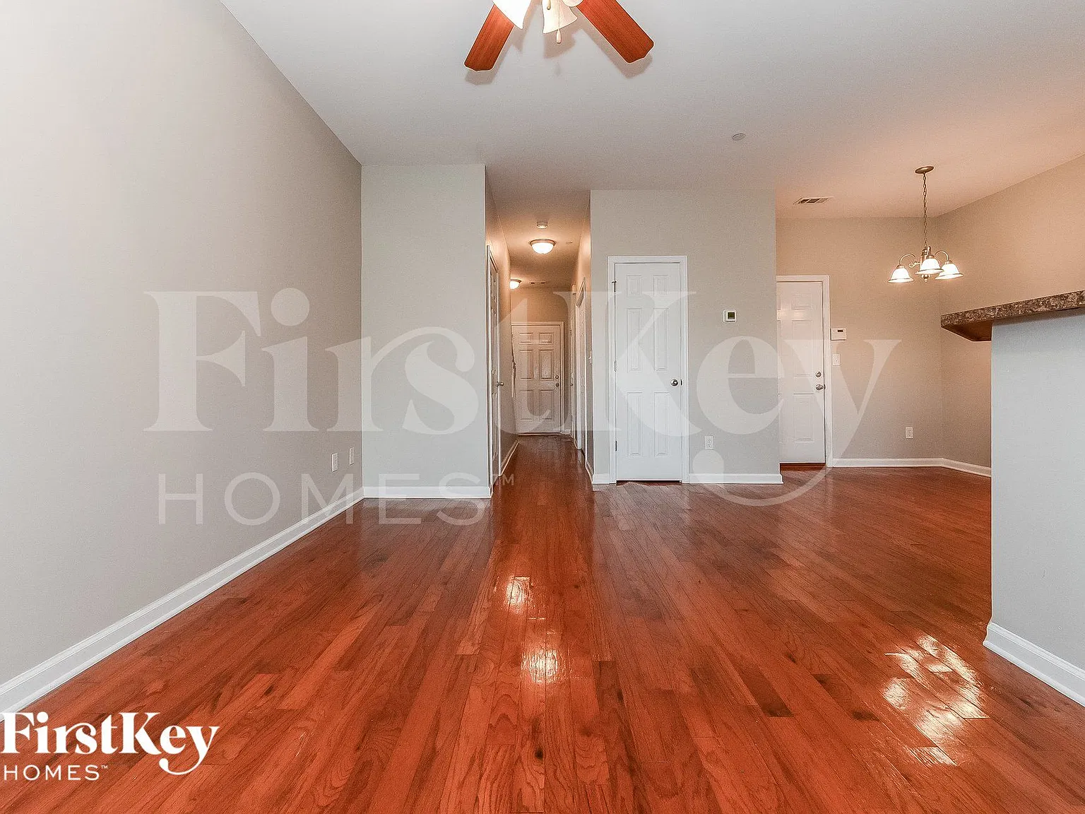 3 bed, 2.5 bath, 2030 sqft, $2,065 — Photo 3