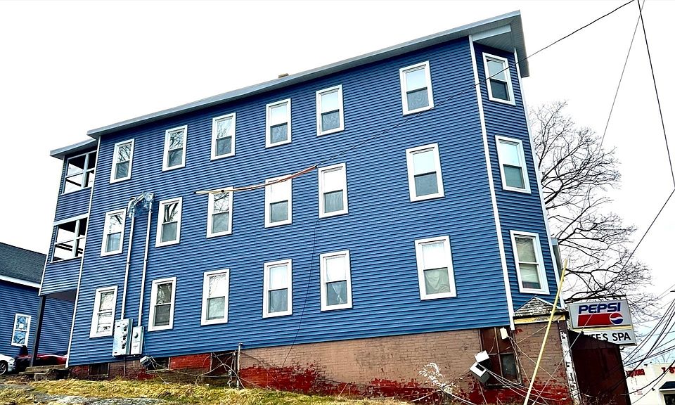 1st image of 564 Main St