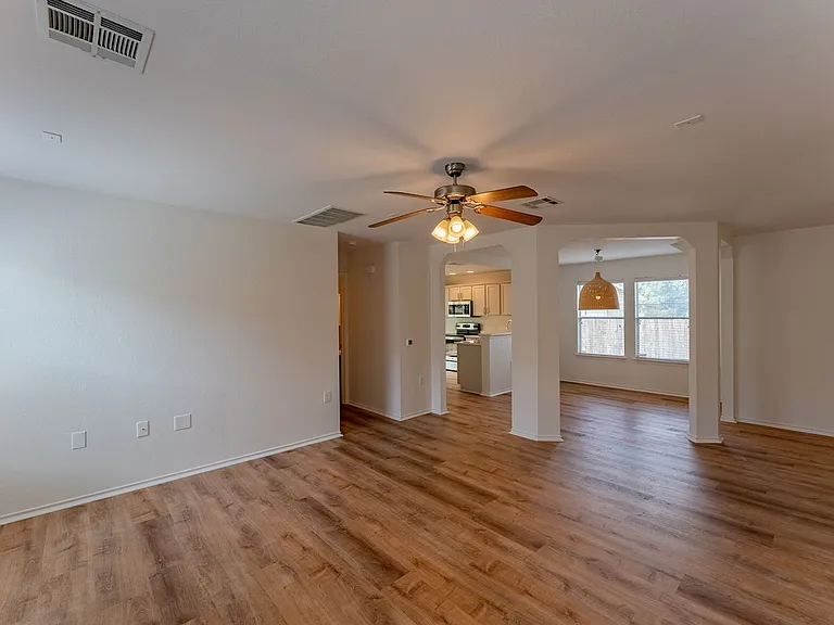 1225 Anise Dr — Photo 4