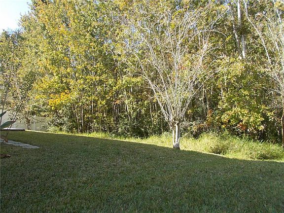 2nd image of 9894 Moss Rose Way