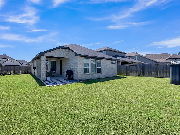 1123 Five T Ln — Photo 36