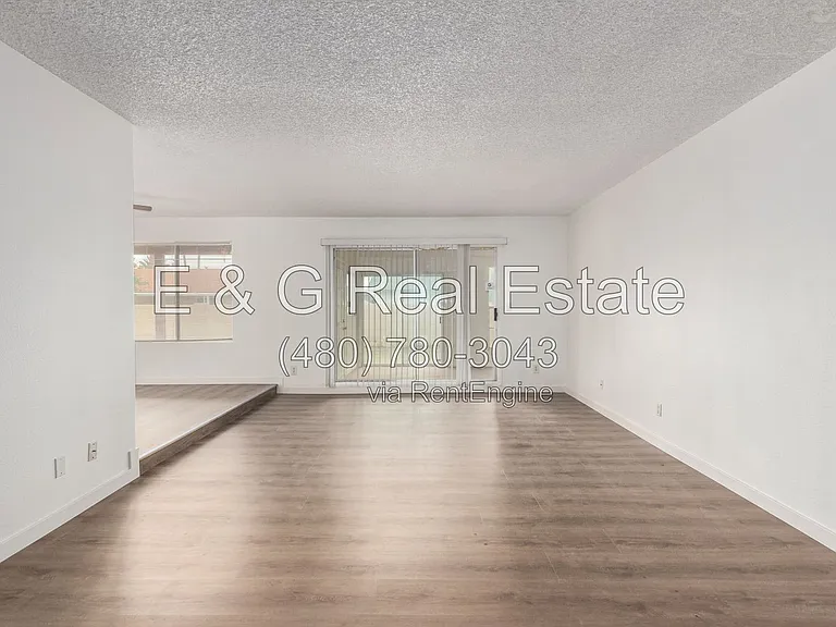 5055 W Vogel Ave — Photo 8
