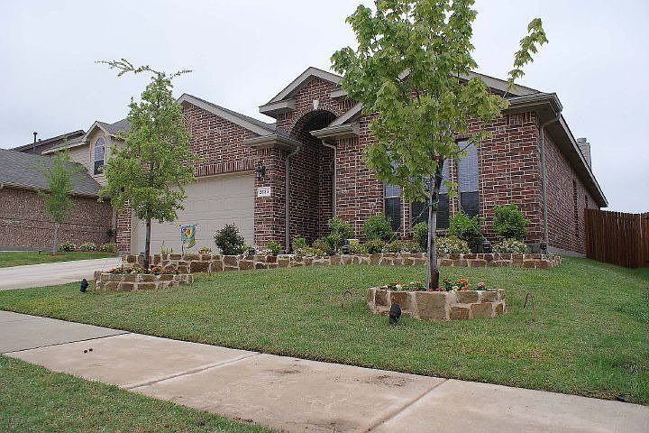1st image of 2633 Triangle Leaf Dr