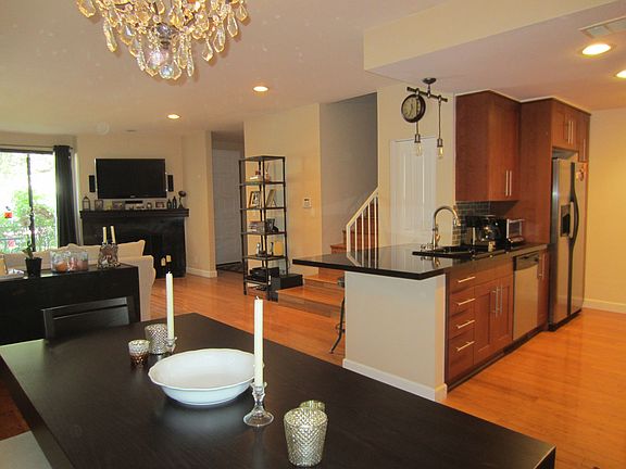 2nd image of 1328 S Bundy Dr APT 3