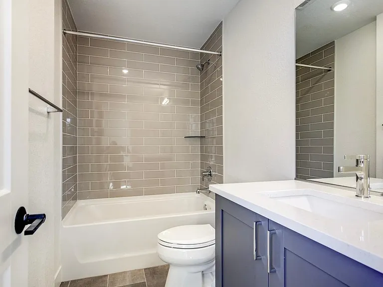 2853 W 23rd Ave #5 — Photo 14