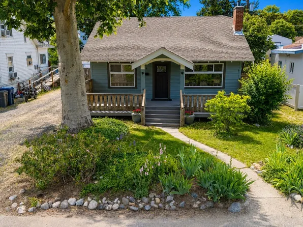 123 Riverfront Drive, Cashmere, WA 98815