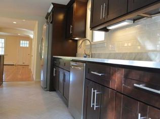 10 Kendall Ave, Attleboro, MA 02703