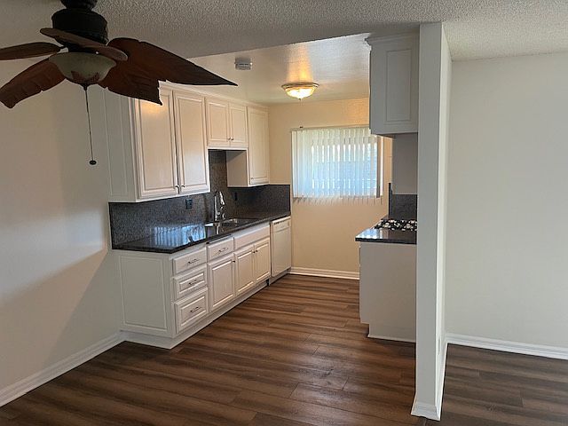 dining room to kitchen
