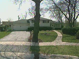 17312 Forestway Dr, East Hazel Crest, IL 60429