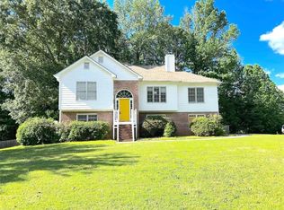 17 Legend Creek Run, Douglasville, GA 30134