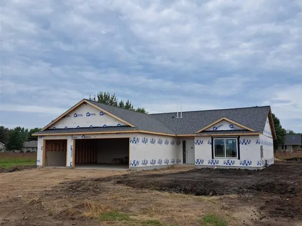 119 SE 6th St, Geneva, MN 56035