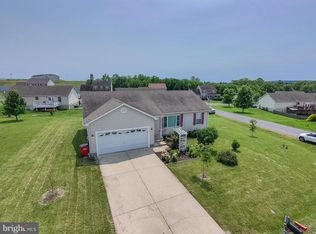 227 Tather Dr, Martinsburg, WV 25405