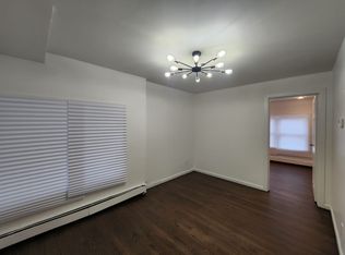 121 131st Bch, Rockaway Park, NY 11694