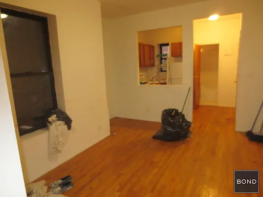 Rented by Bond New York | media 15